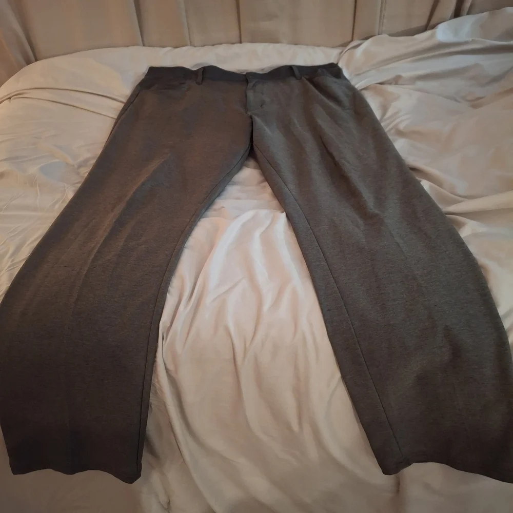 Adidas Men's Gray Pants